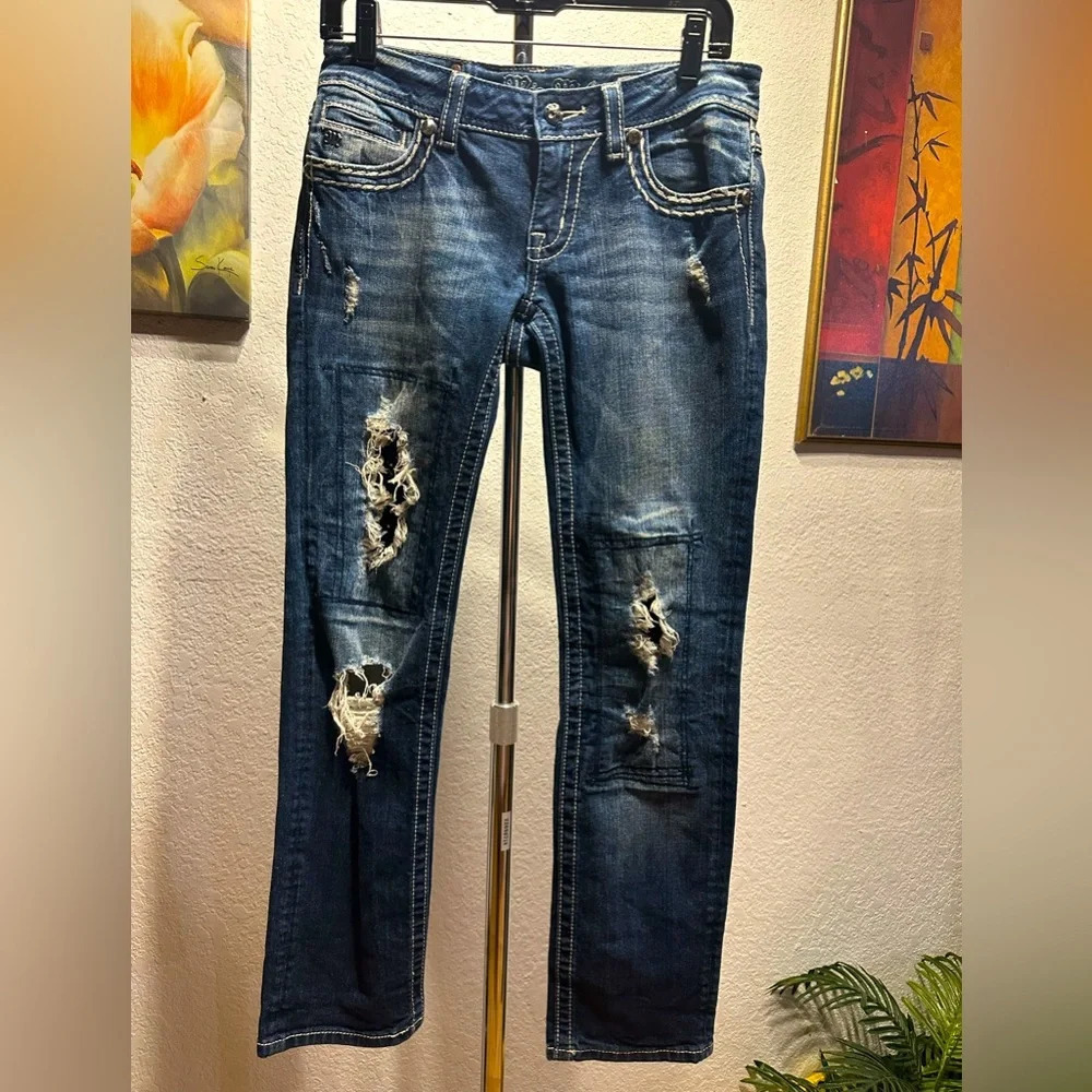 Miss me studded/rigged jeans size 27